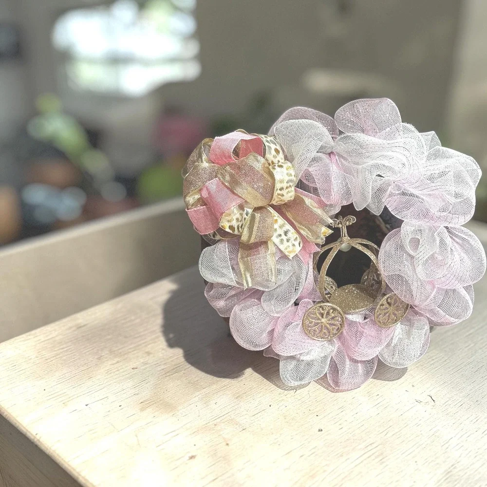 Princess Carriage Mesh Wreath